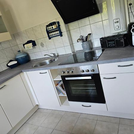 Ferienwohnung 1 Am Park Divitz-Spoldershagen Ngoại thất bức ảnh